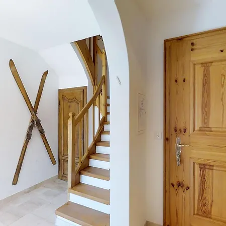 Corvatsch 3/47 席尔瓦普拉纳